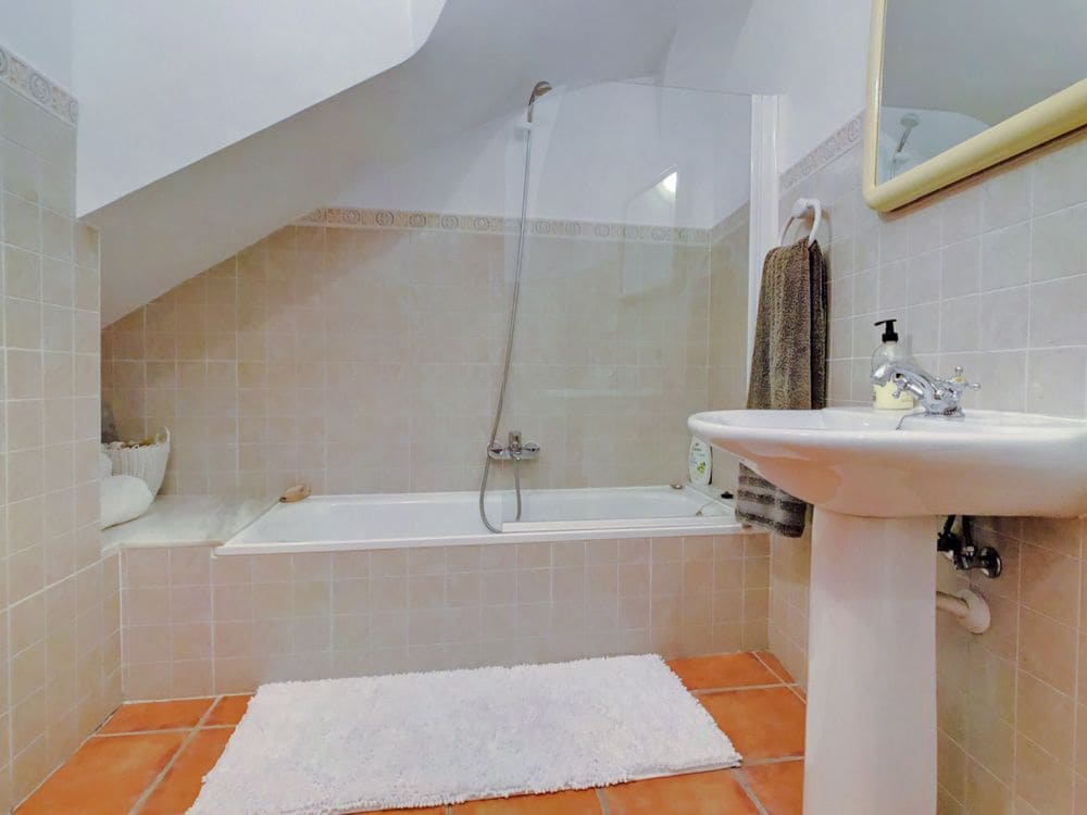 4 makuuhuone Omakotitalo myytävänä paikassa Villalonga - 169 950 € (Ref: 8278374)