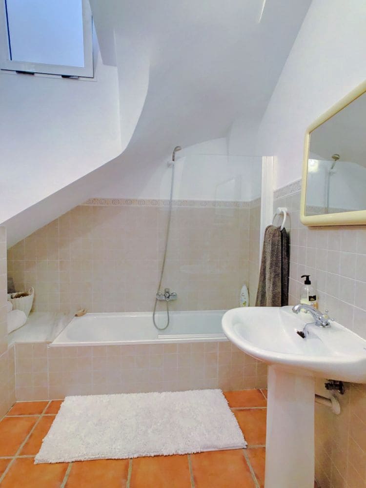 4 makuuhuone Omakotitalo myytävänä paikassa Villalonga - 169 950 € (Ref: 8278374)