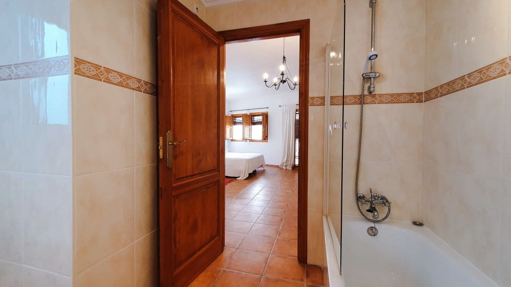 4 makuuhuone Omakotitalo myytävänä paikassa Villalonga - 169 950 € (Ref: 8278374)