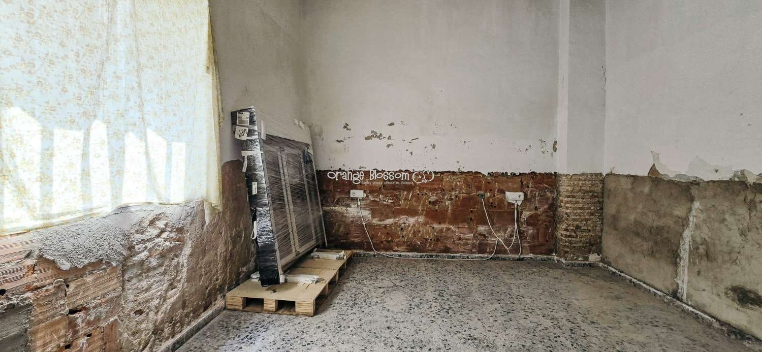 6 soveværelse Byhus til salg i Villalonga - € 99.950 (Ref: 8419251)