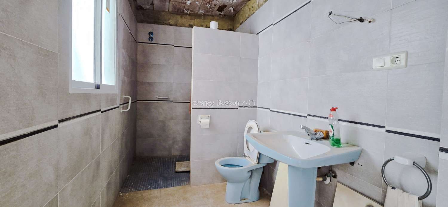 6 soveværelse Byhus til salg i Villalonga - € 99.950 (Ref: 8419251)