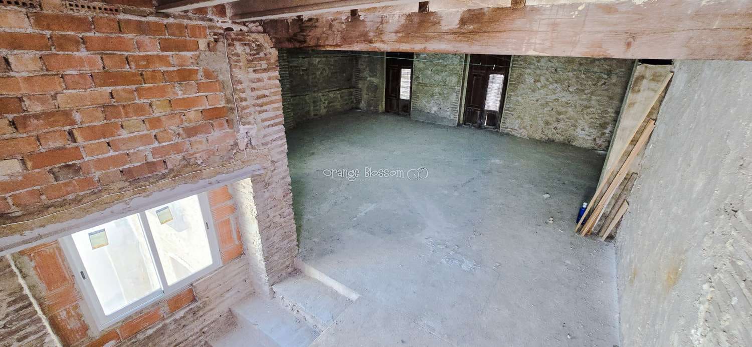 6 soveværelse Byhus til salg i Villalonga - € 99.950 (Ref: 8419251)