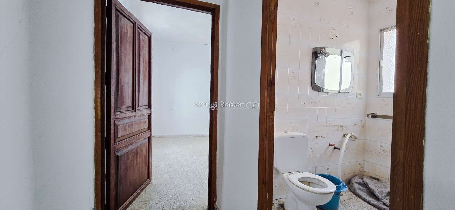 6 soveværelse Byhus til salg i Villalonga - € 99.950 (Ref: 8419251)