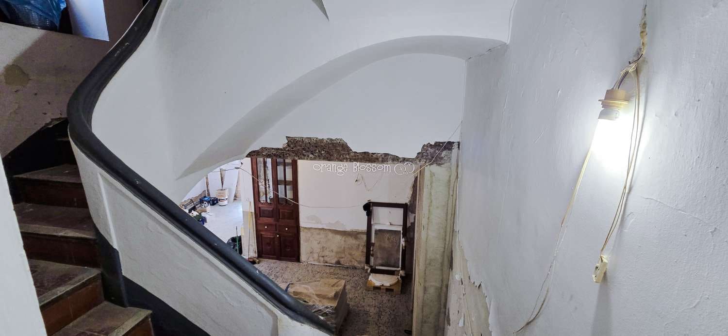 6 soveværelse Byhus til salg i Villalonga - € 99.950 (Ref: 8419251)