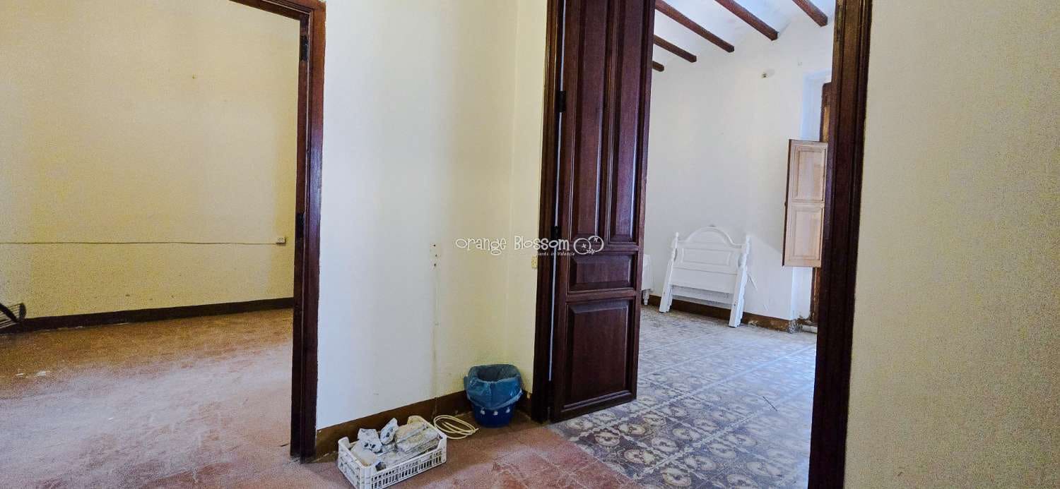 6 soveværelse Byhus til salg i Villalonga - € 99.950 (Ref: 8419251)