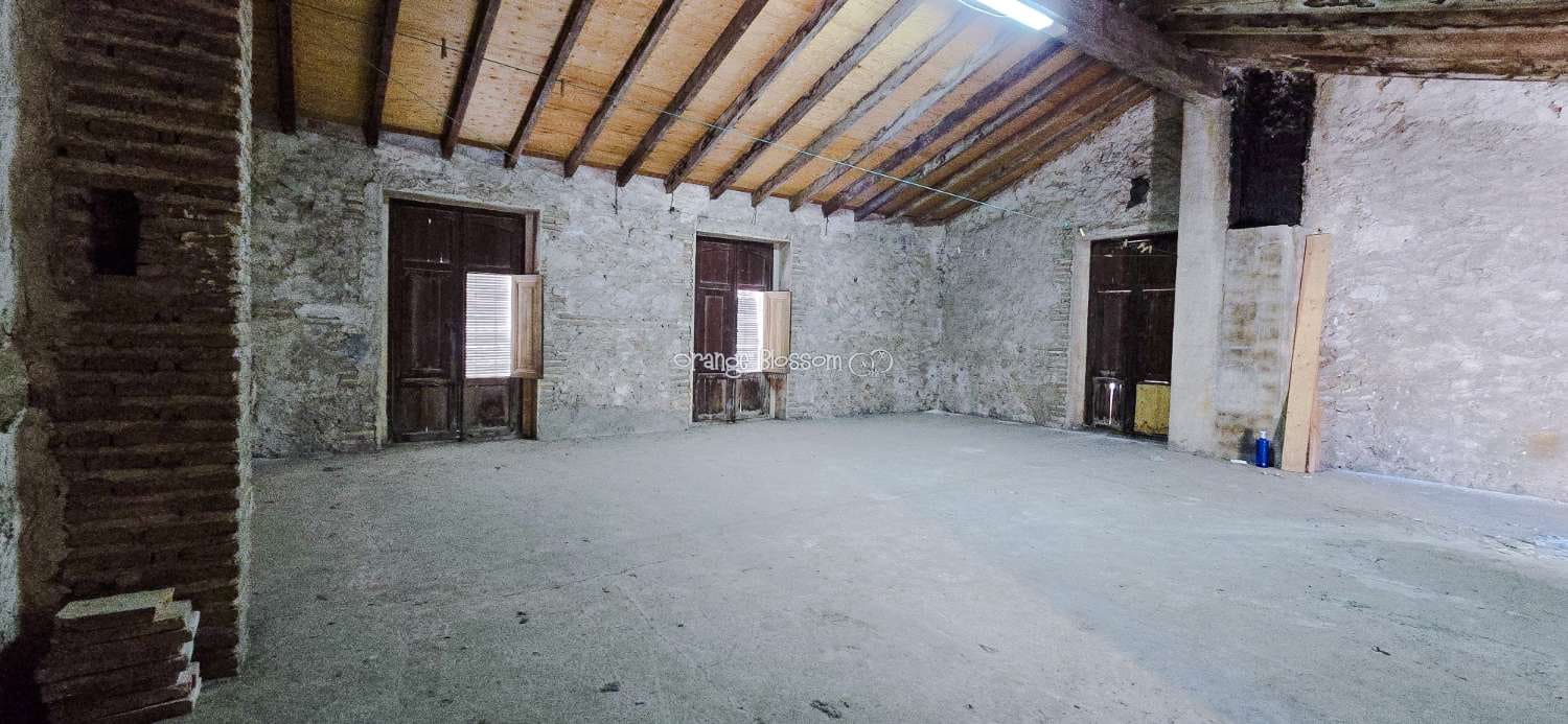 6 soveværelse Byhus til salg i Villalonga - € 99.950 (Ref: 8419251)