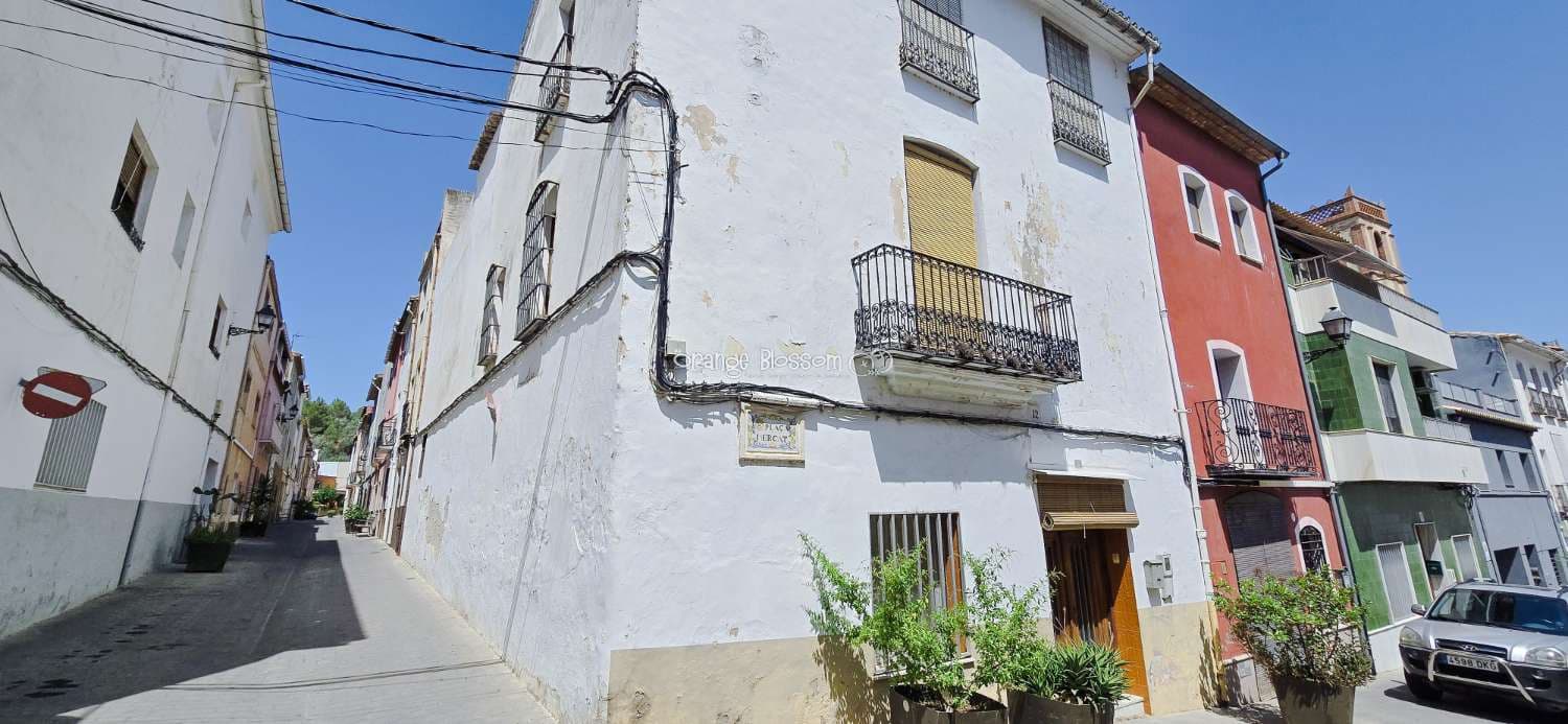 6 soveværelse Byhus til salg i Villalonga - € 99.950 (Ref: 8419251)