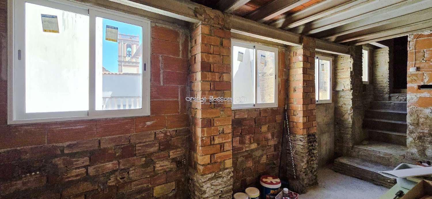 6 soveværelse Byhus til salg i Villalonga - € 99.950 (Ref: 8419251)