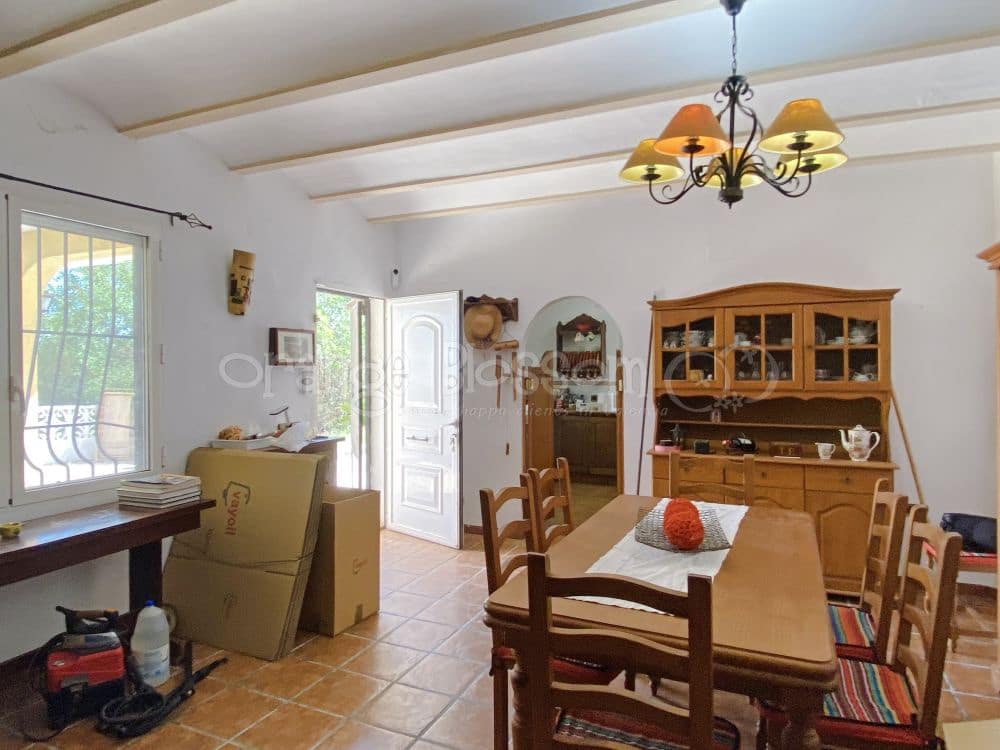 7 soveværelse Villa til salg i Benisoda - € 184.950 (Ref: 8477668)