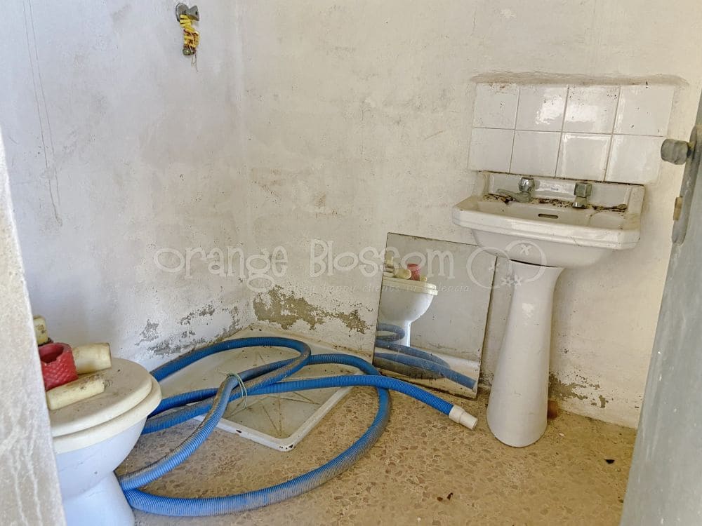 7 soveværelse Villa til salg i Benisoda - € 184.950 (Ref: 8477668)