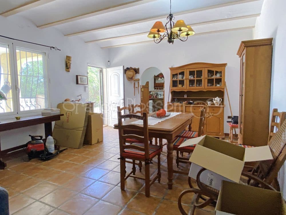 7 soveværelse Villa til salg i Benisoda - € 184.950 (Ref: 8477668)