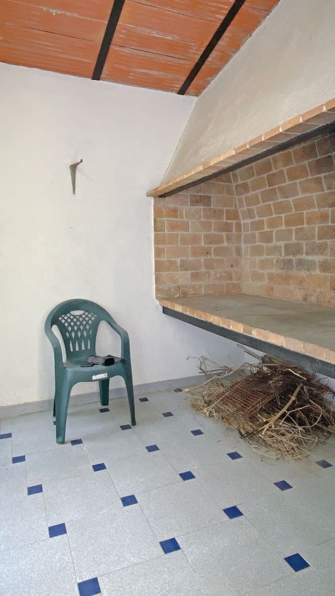 3 soveværelse Villa til salg i Llauri med swimmingpool - € 270.000 (Ref: 8679526)