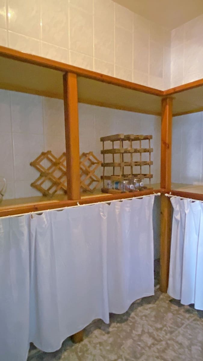 3 soveværelse Villa til salg i Llauri med swimmingpool - € 270.000 (Ref: 8679526)