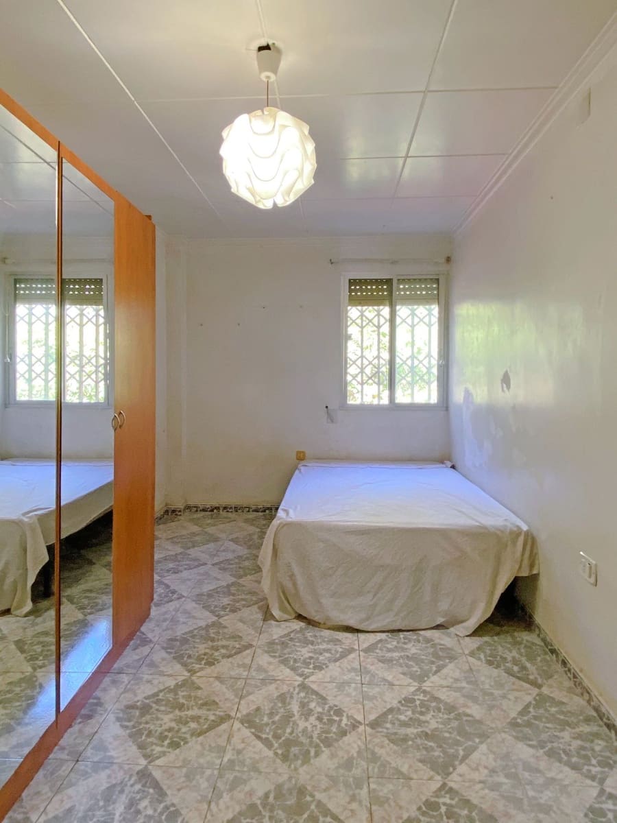 3 soveværelse Villa til salg i Llauri med swimmingpool - € 270.000 (Ref: 8679526)