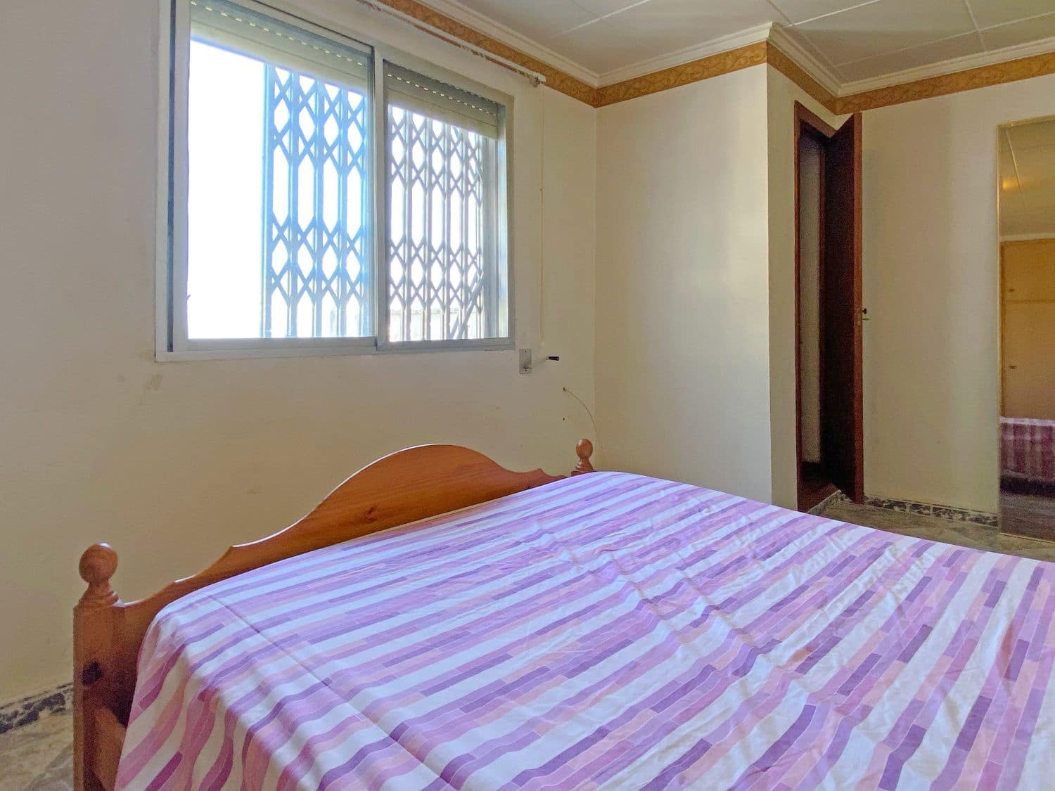 3 soveværelse Villa til salg i Llauri med swimmingpool - € 270.000 (Ref: 8679526)