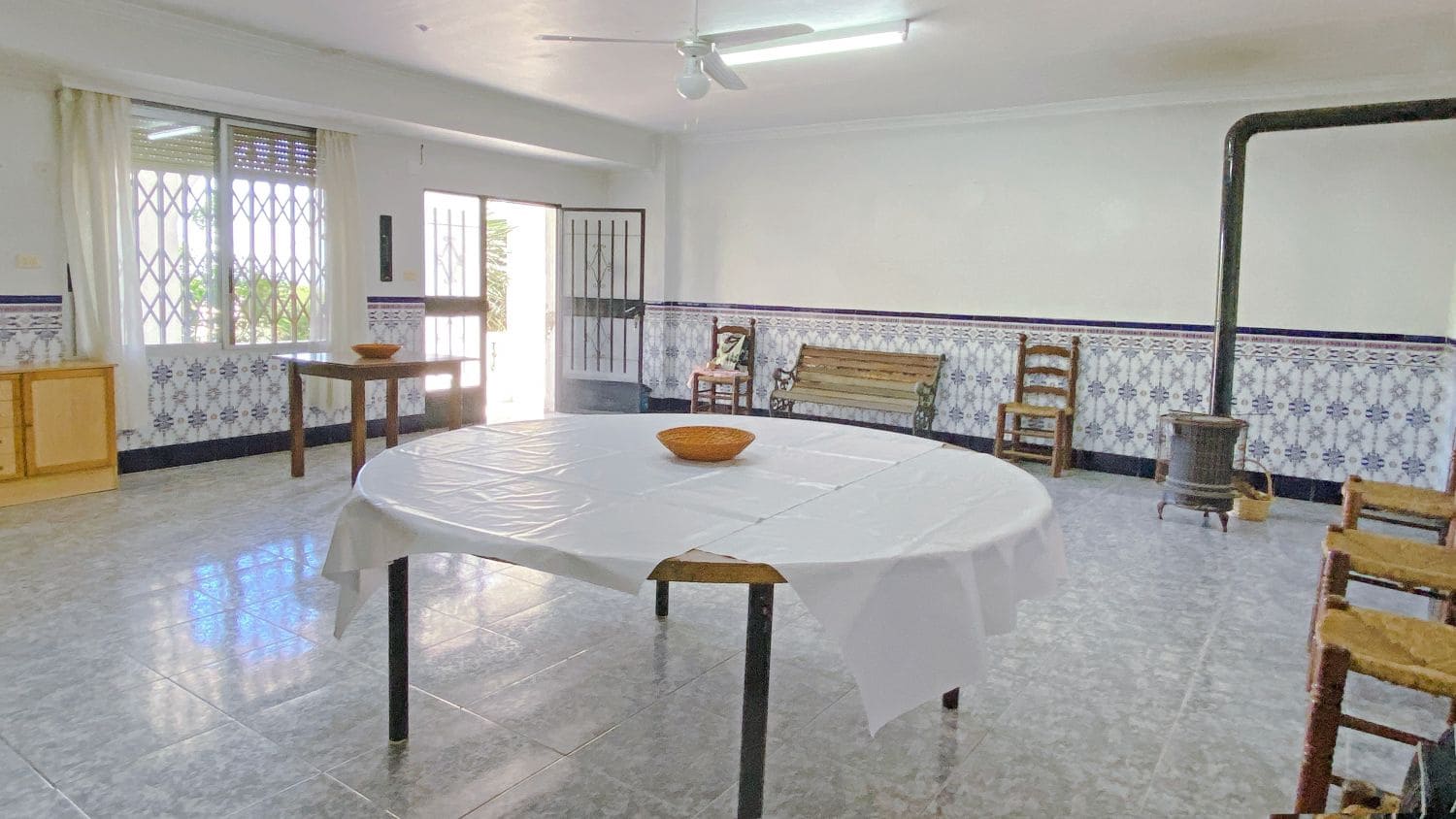 3 soveværelse Villa til salg i Llauri med swimmingpool - € 270.000 (Ref: 8679526)