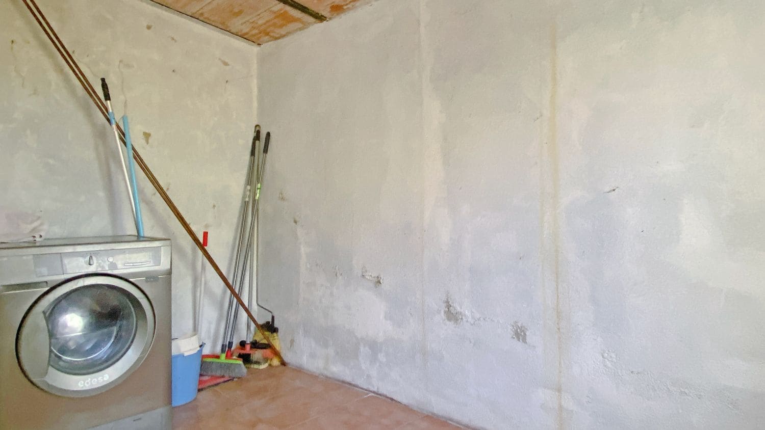 3 soveværelse Villa til salg i Llauri med swimmingpool - € 270.000 (Ref: 8679526)