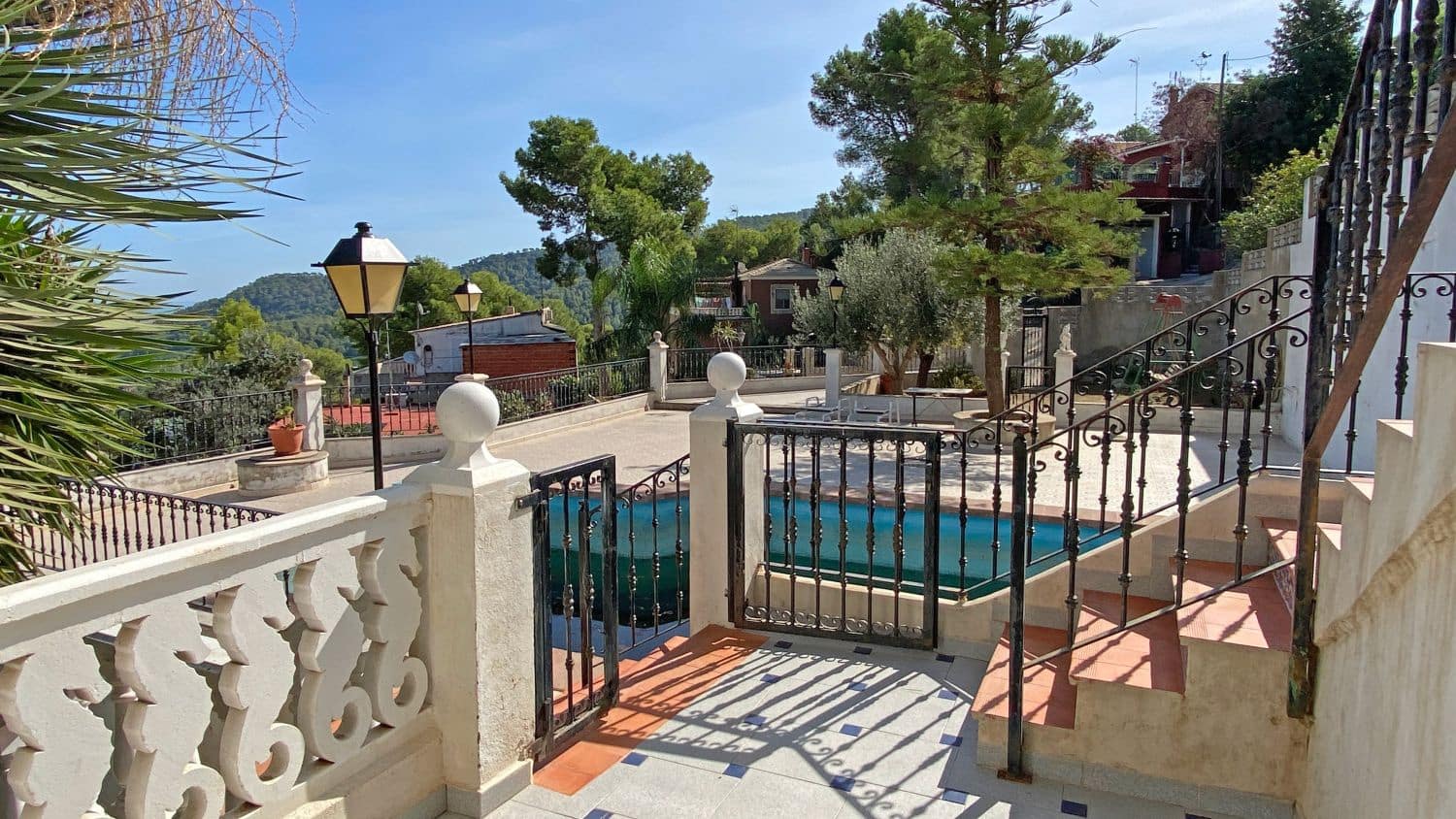 3 soveværelse Villa til salg i Llauri med swimmingpool - € 270.000 (Ref: 8679526)