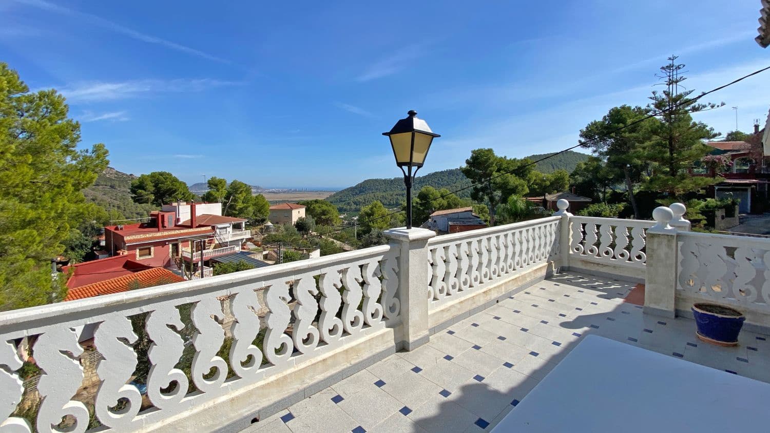 3 soveværelse Villa til salg i Llauri med swimmingpool - € 270.000 (Ref: 8679526)