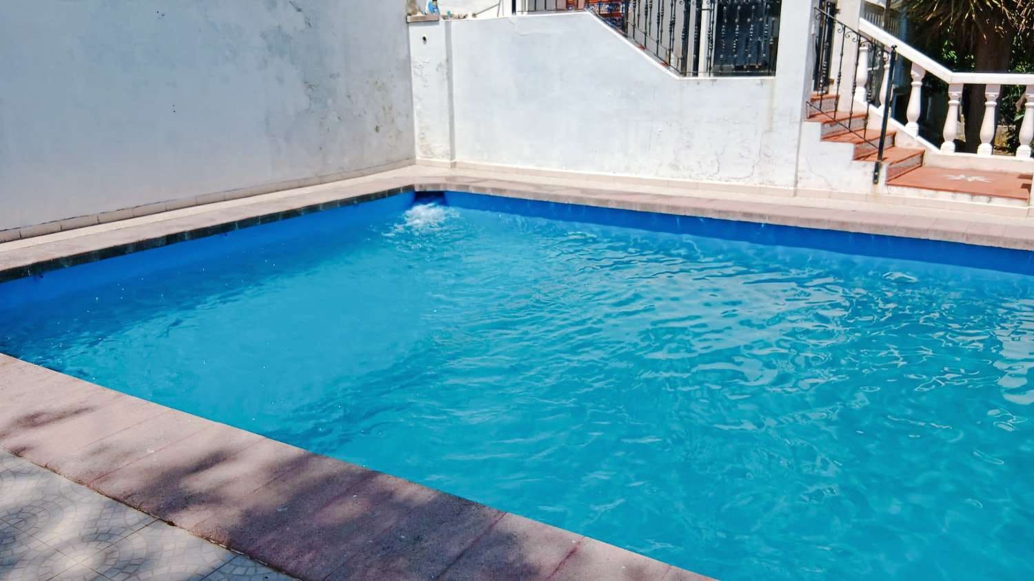 3 soveværelse Villa til salg i Llauri med swimmingpool - € 270.000 (Ref: 8679526)