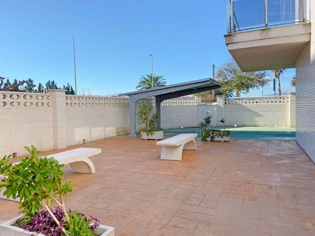 2 bedroom Beach Apartment for sale in Bellreguard with pool garage - € 174,950 (Ref: 8812125)