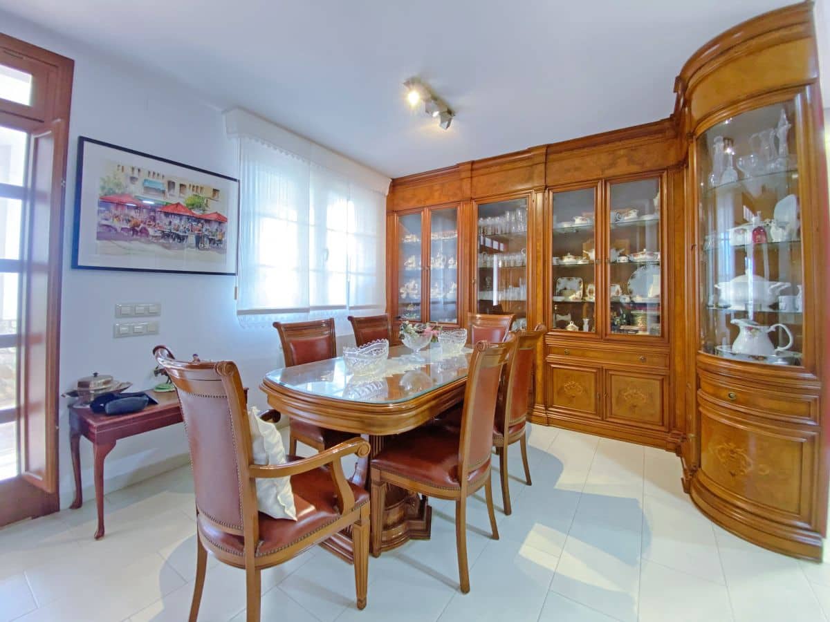 9 soveværelse Villa til salg i Beniganim med swimmingpool - € 899.000 (Ref: 8840628)