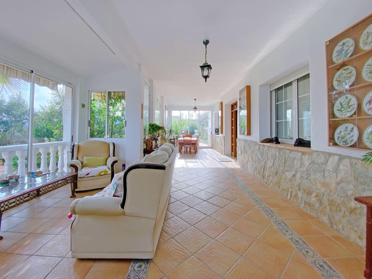 9 soveværelse Villa til salg i Beniganim med swimmingpool - € 899.000 (Ref: 8840628)