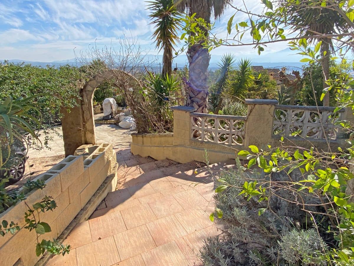 9 soveværelse Villa til salg i Beniganim med swimmingpool - € 899.000 (Ref: 8840628)