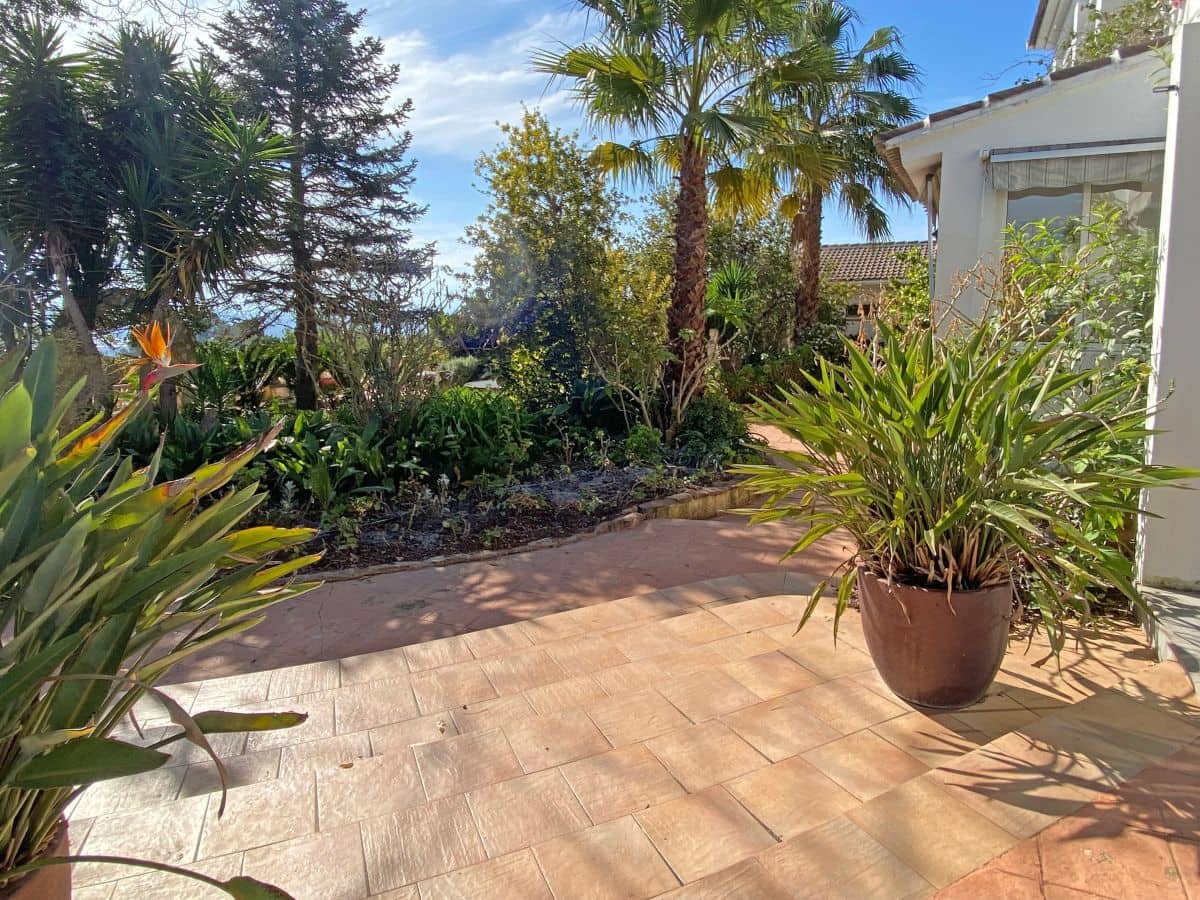 9 soveværelse Villa til salg i Beniganim med swimmingpool - € 899.000 (Ref: 8840628)