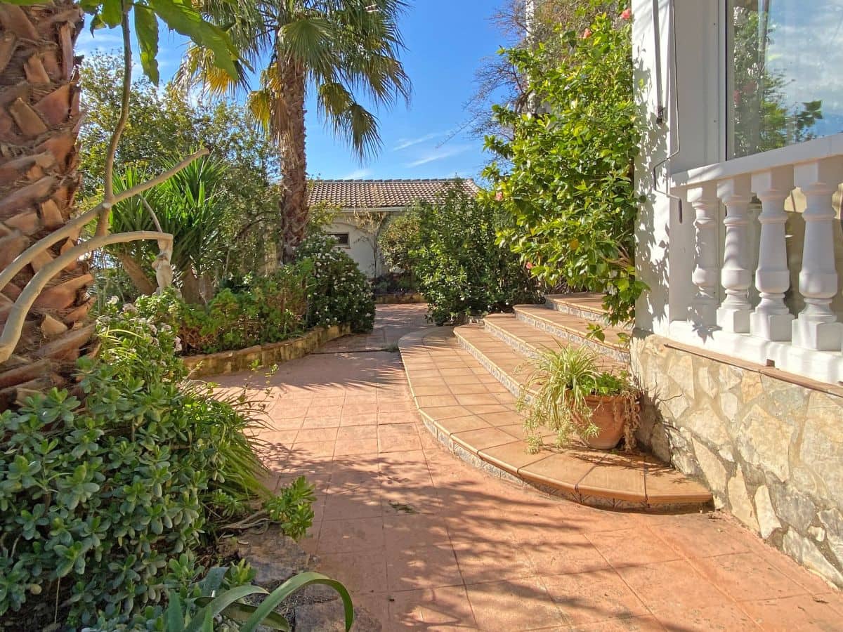 9 soveværelse Villa til salg i Beniganim med swimmingpool - € 899.000 (Ref: 8840628)