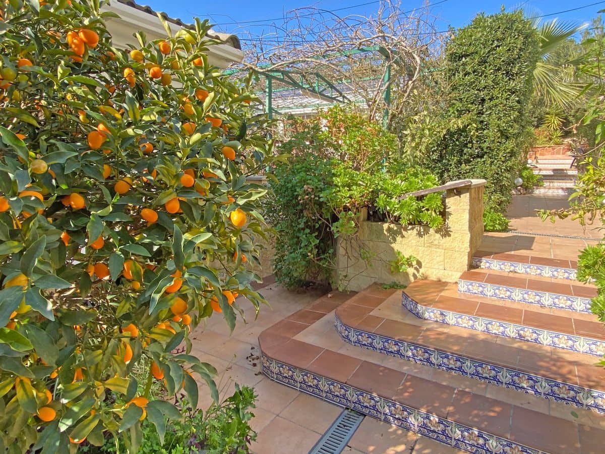 9 soveværelse Villa til salg i Beniganim med swimmingpool - € 899.000 (Ref: 8840628)