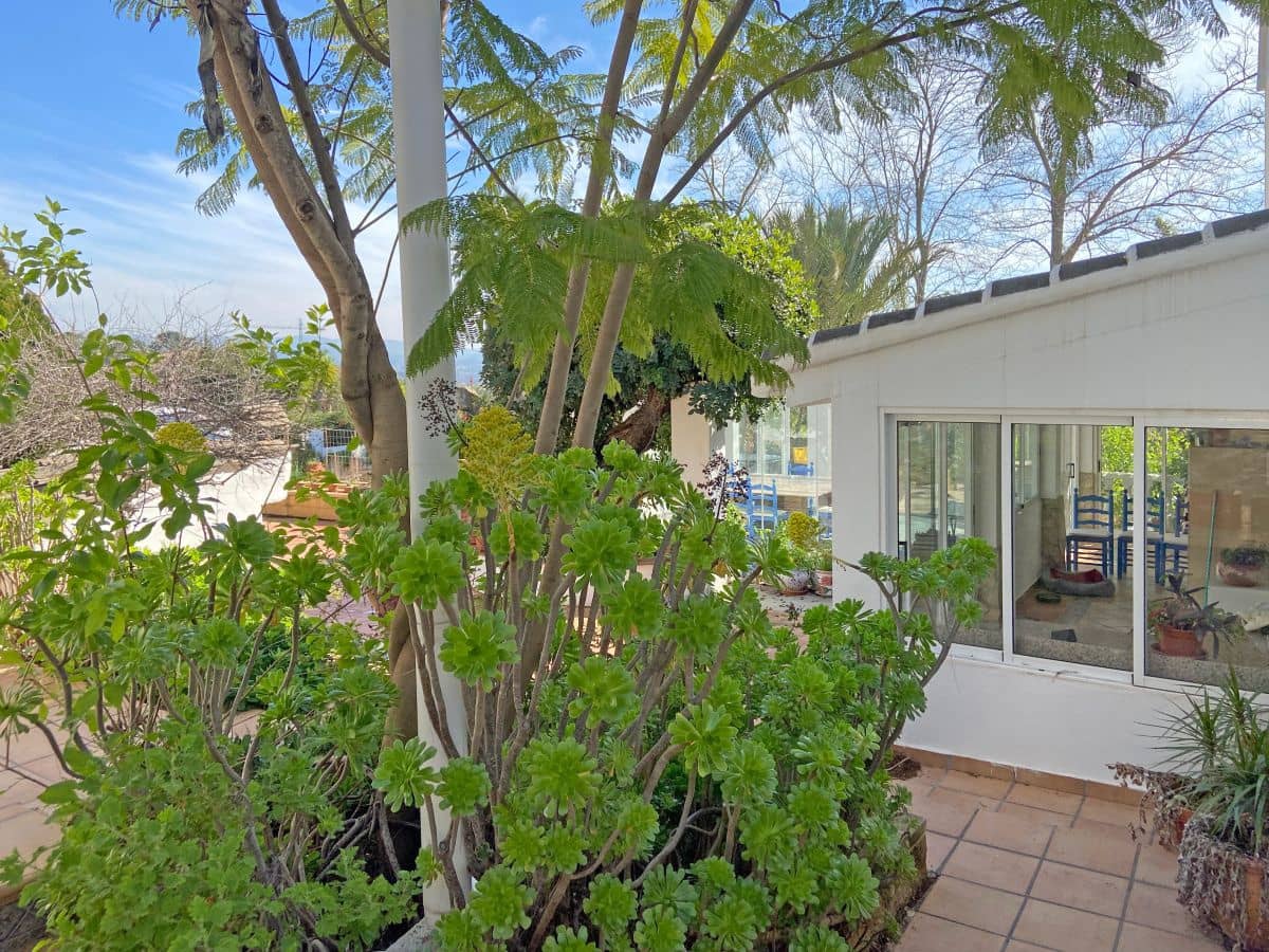 9 soveværelse Villa til salg i Beniganim med swimmingpool - € 899.000 (Ref: 8840628)