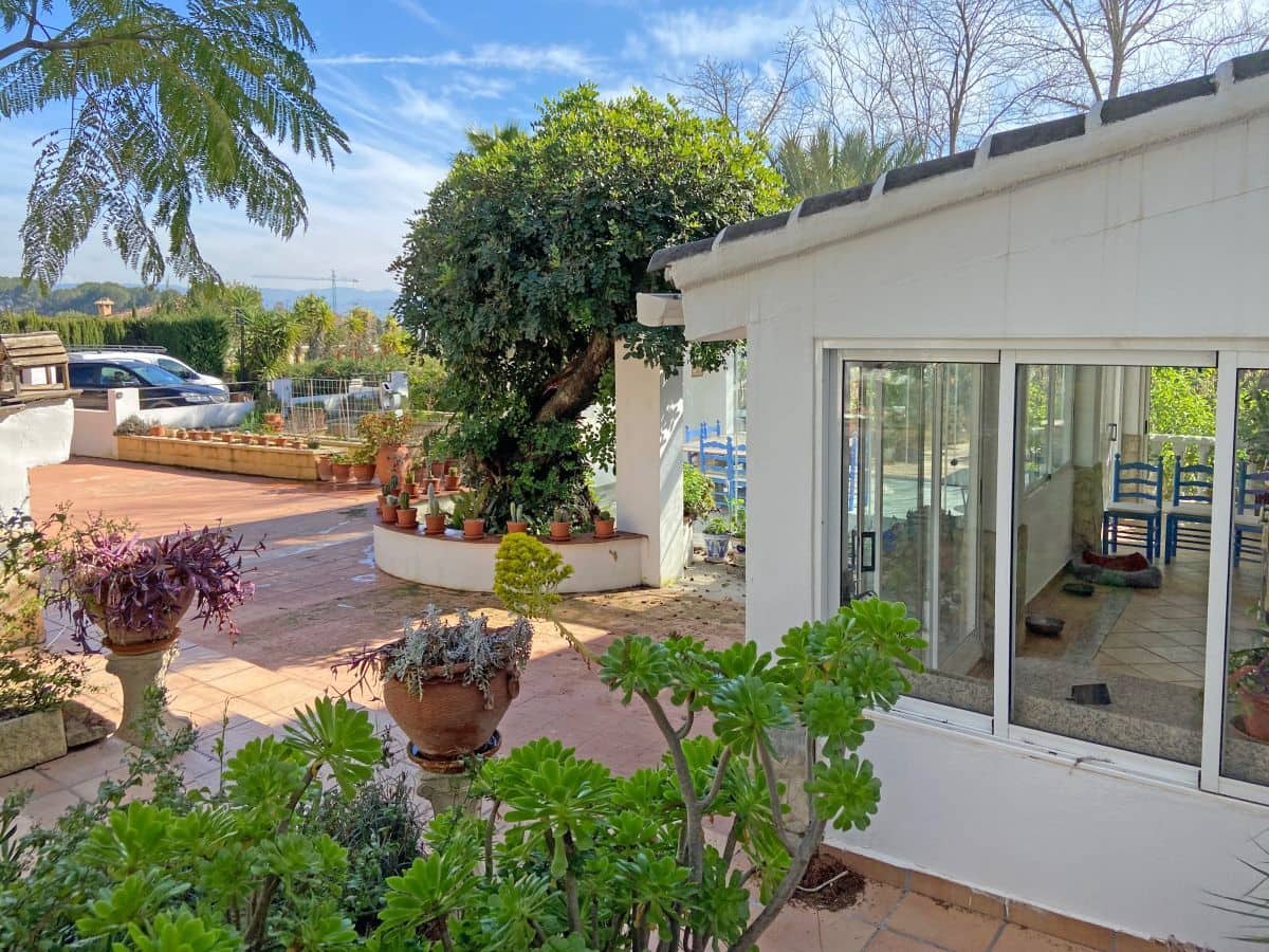 9 soveværelse Villa til salg i Beniganim med swimmingpool - € 899.000 (Ref: 8840628)