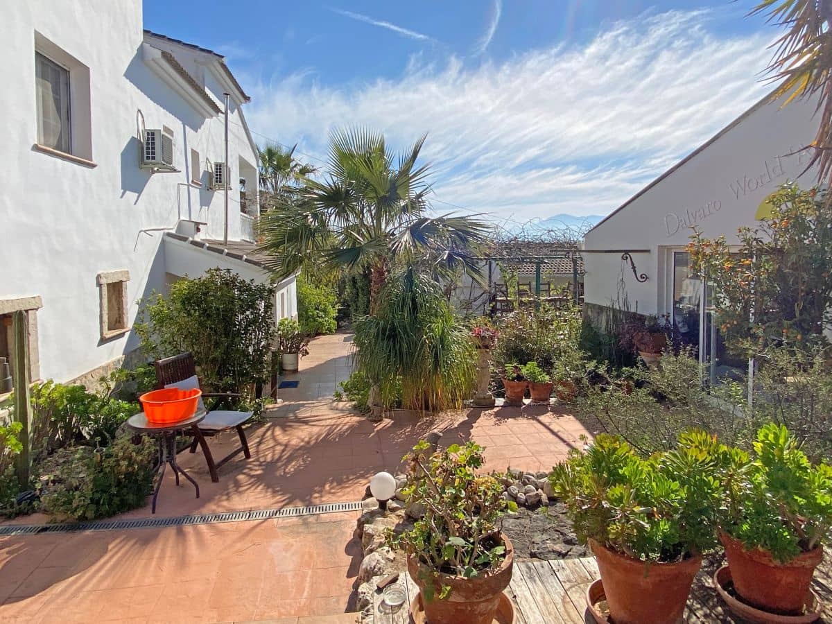 9 soveværelse Villa til salg i Beniganim med swimmingpool - € 899.000 (Ref: 8840628)