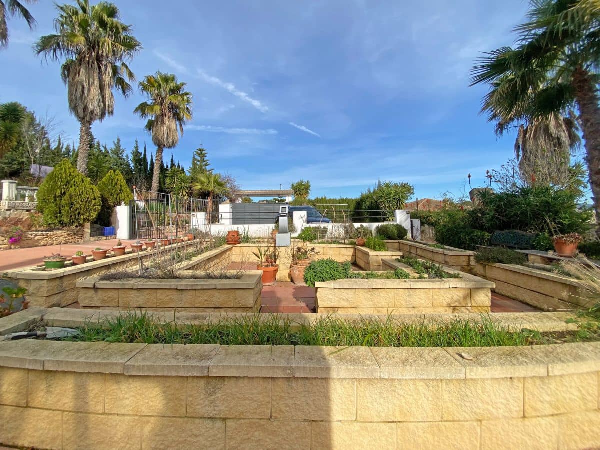 9 soveværelse Villa til salg i Beniganim med swimmingpool - € 899.000 (Ref: 8840628)