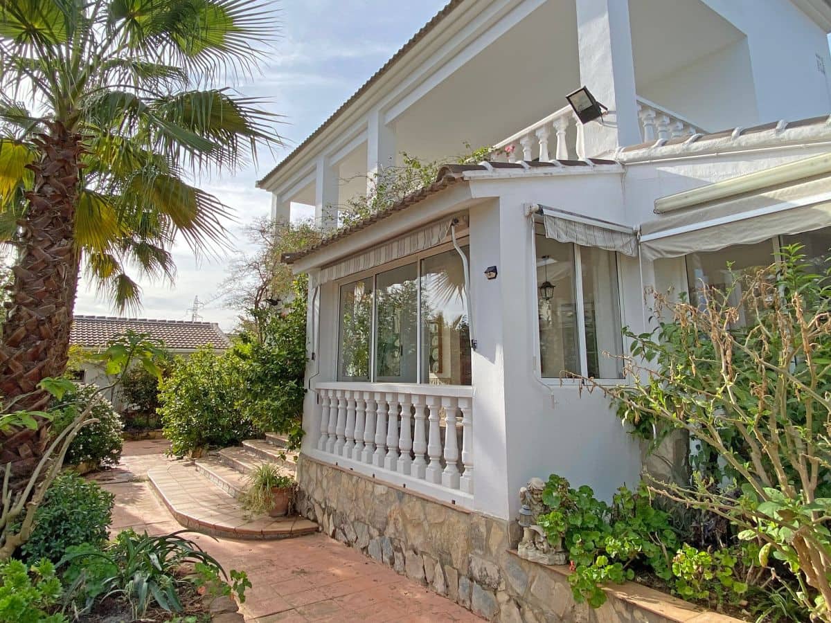 9 soveværelse Villa til salg i Beniganim med swimmingpool - € 899.000 (Ref: 8840628)