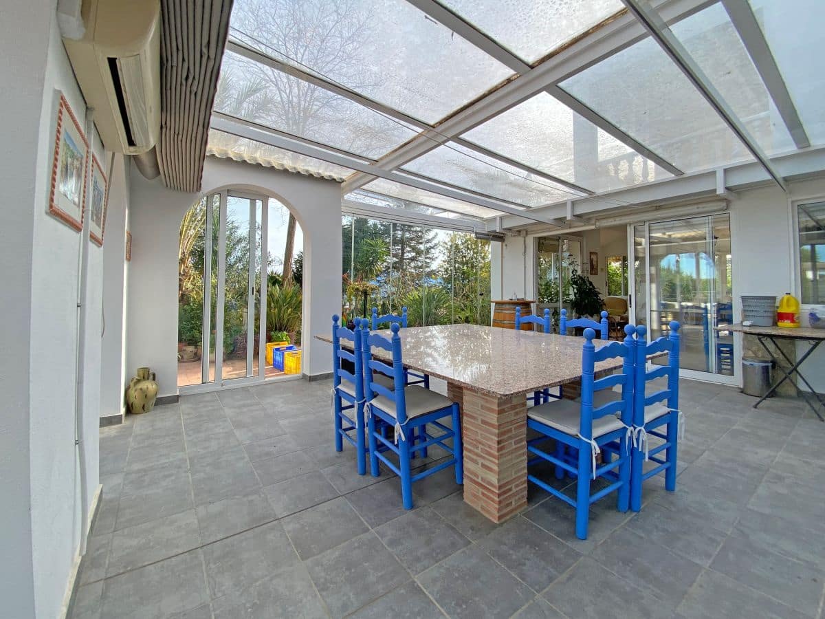 9 soveværelse Villa til salg i Beniganim med swimmingpool - € 899.000 (Ref: 8840628)