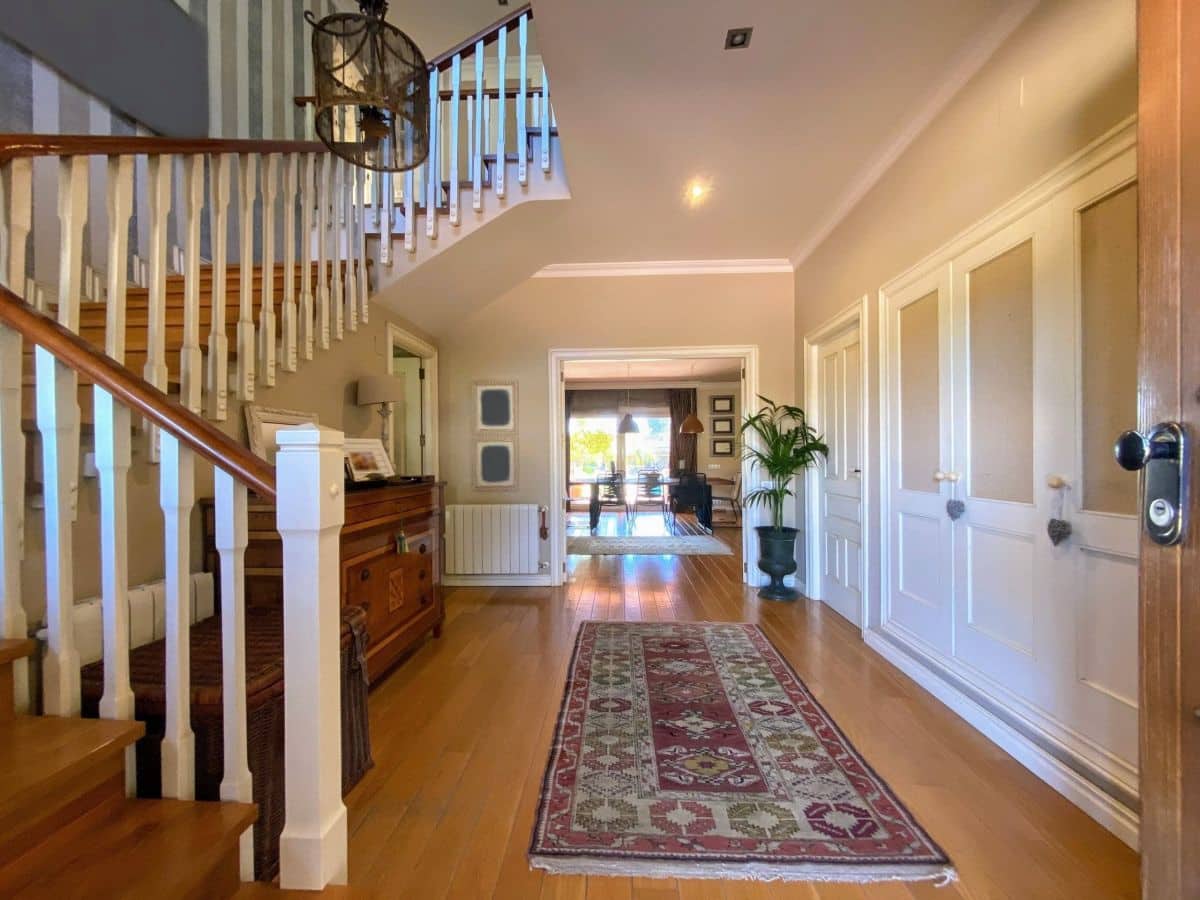 5 soveværelse Villa til salg i Gandia med swimmingpool - € 1.100.000 (Ref: 8866772)