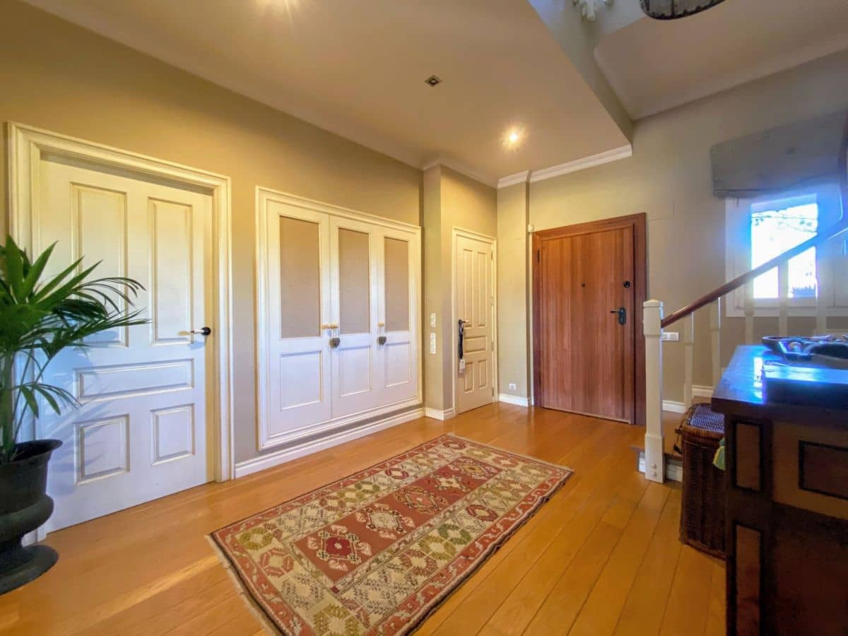 5 soveværelse Villa til salg i Gandia med swimmingpool - € 1.100.000 (Ref: 8866772)