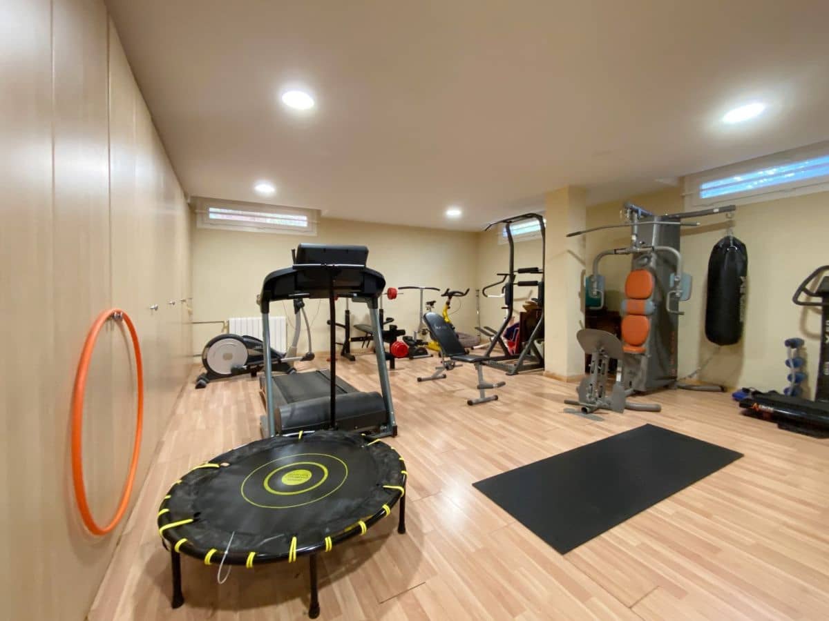 5 soveværelse Villa til salg i Gandia med swimmingpool - € 1.100.000 (Ref: 8866772)