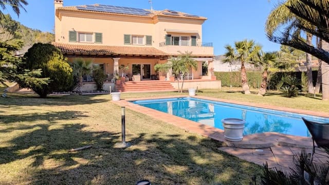 5 soverom Villa til salgs i Gandia med svømmebasseng - € 1 100 000 (Ref: 8866772)