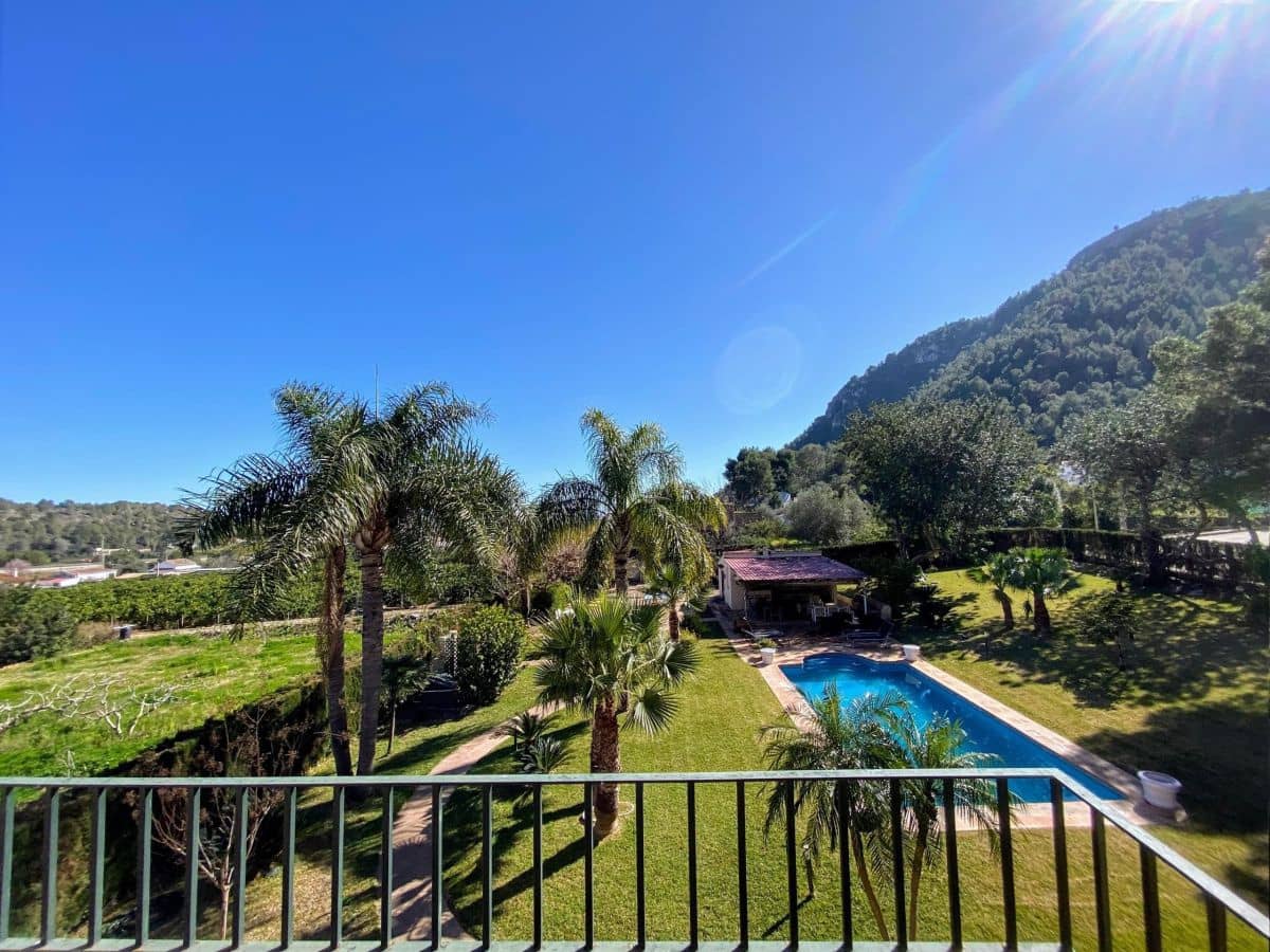 5 soveværelse Villa til salg i Gandia med swimmingpool - € 1.100.000 (Ref: 8866772)