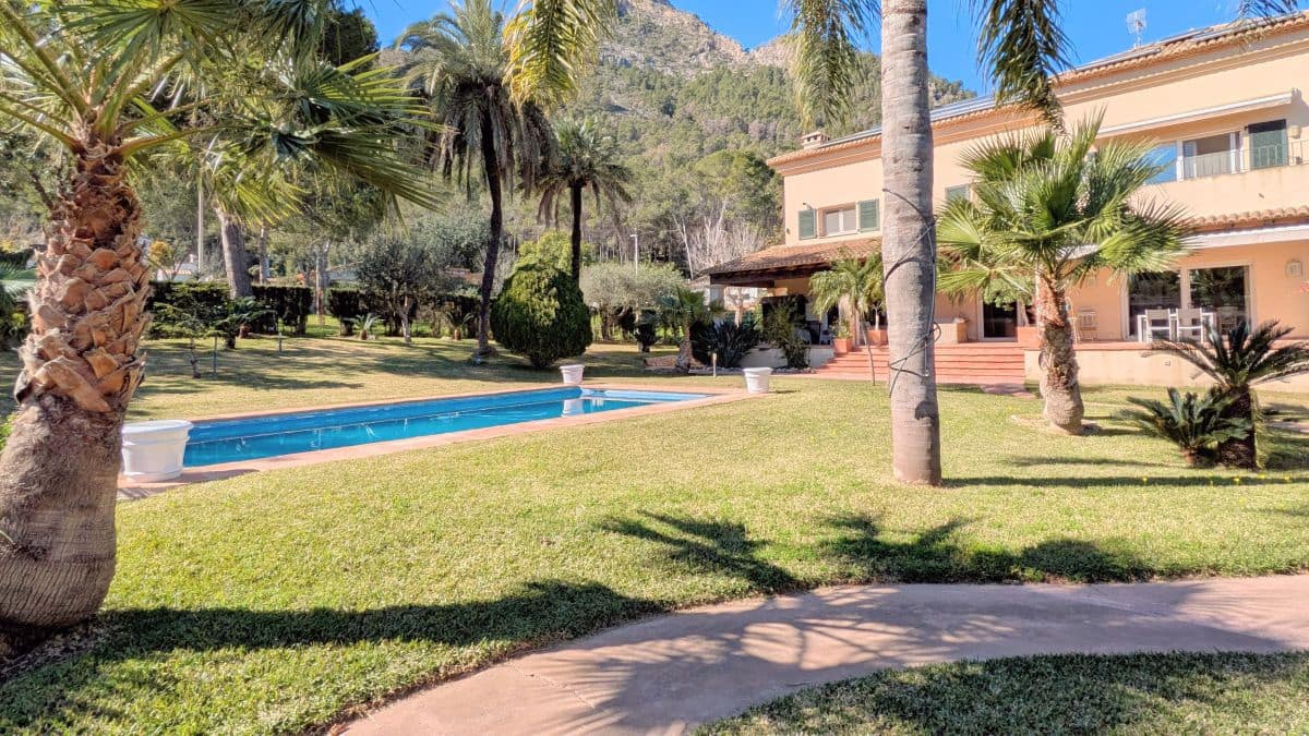 5 soveværelse Villa til salg i Gandia med swimmingpool - € 1.100.000 (Ref: 8866772)