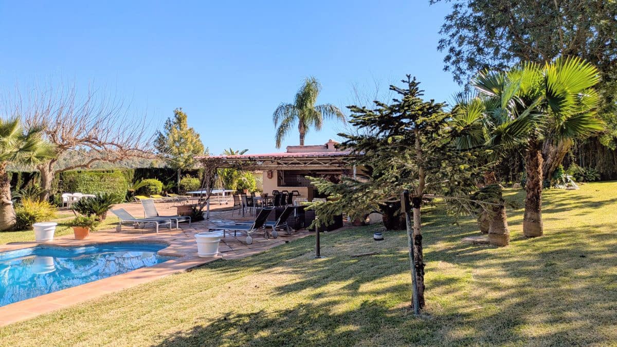 5 soveværelse Villa til salg i Gandia med swimmingpool - € 1.100.000 (Ref: 8866772)