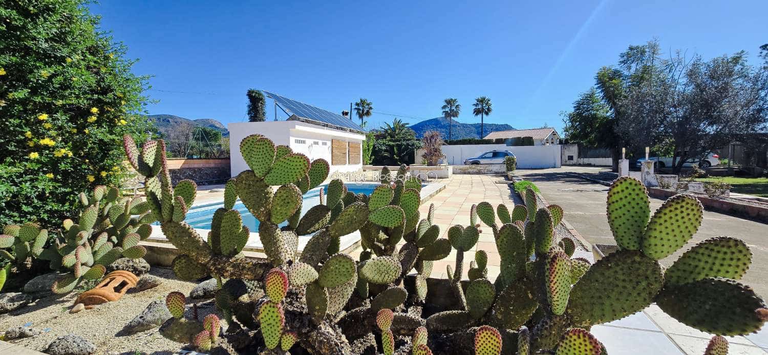 4 soverom Villa til salgs i Palma de Gandia med svømmebasseng - € 275 000 (Ref: 8887799)