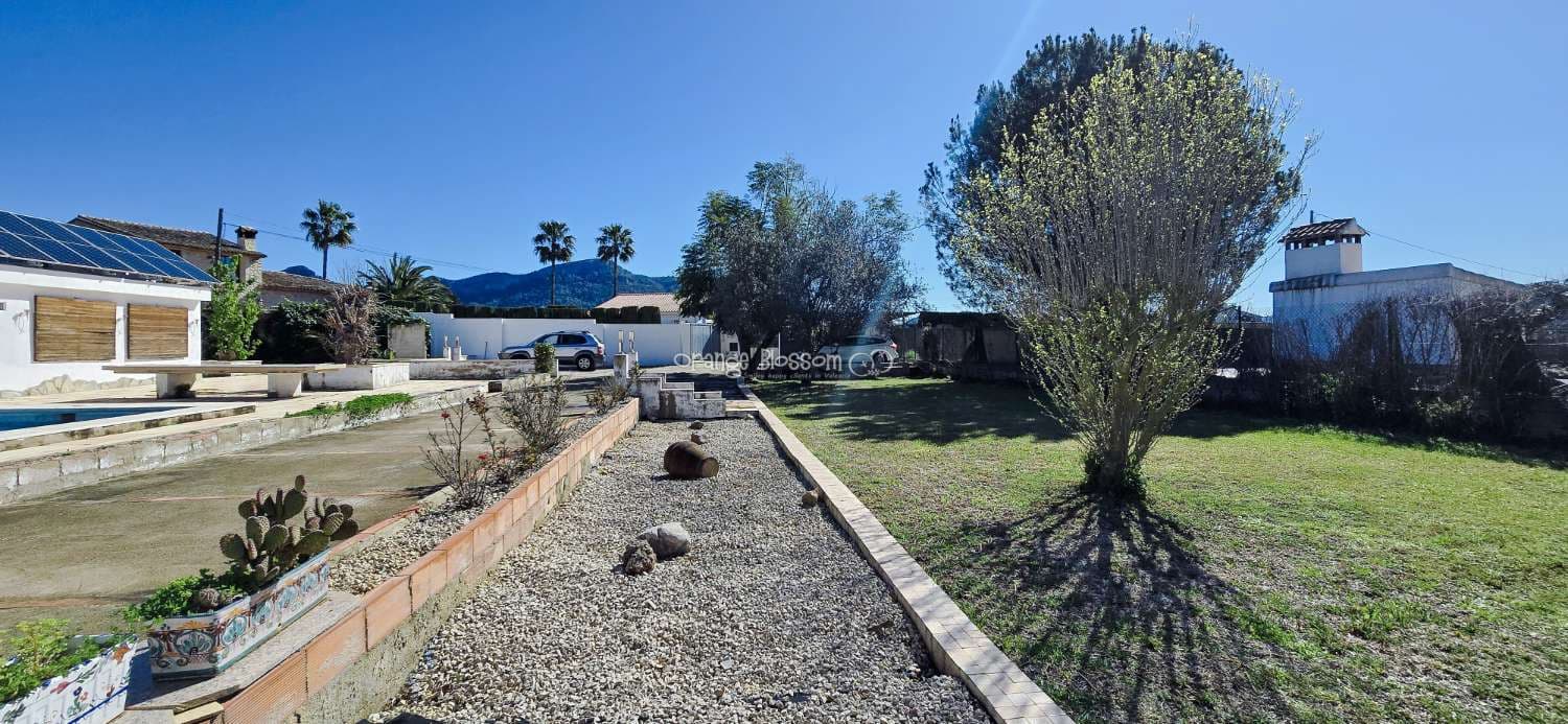 4 soverom Villa til salgs i Palma de Gandia med svømmebasseng - € 275 000 (Ref: 8887799)