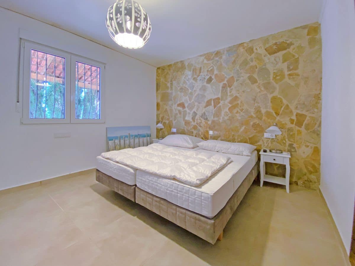 7 slaapkamer Villa te koop in Gandia met zwembad - € 790.000 (Ref: 8910828)