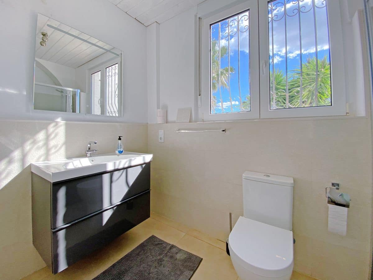 7 slaapkamer Villa te koop in Gandia met zwembad - € 790.000 (Ref: 8910828)