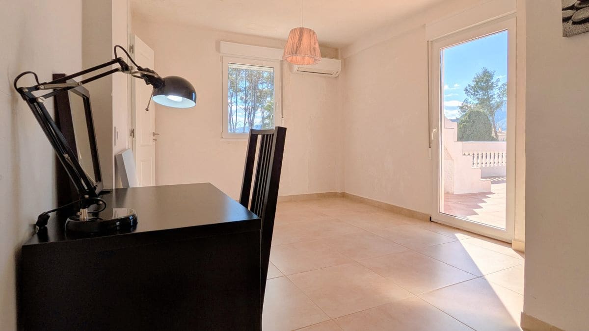 7 slaapkamer Villa te koop in Gandia met zwembad - € 790.000 (Ref: 8910828)