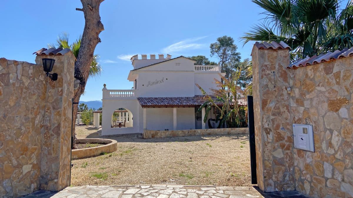 7 slaapkamer Villa te koop in Gandia met zwembad - € 790.000 (Ref: 8910828)